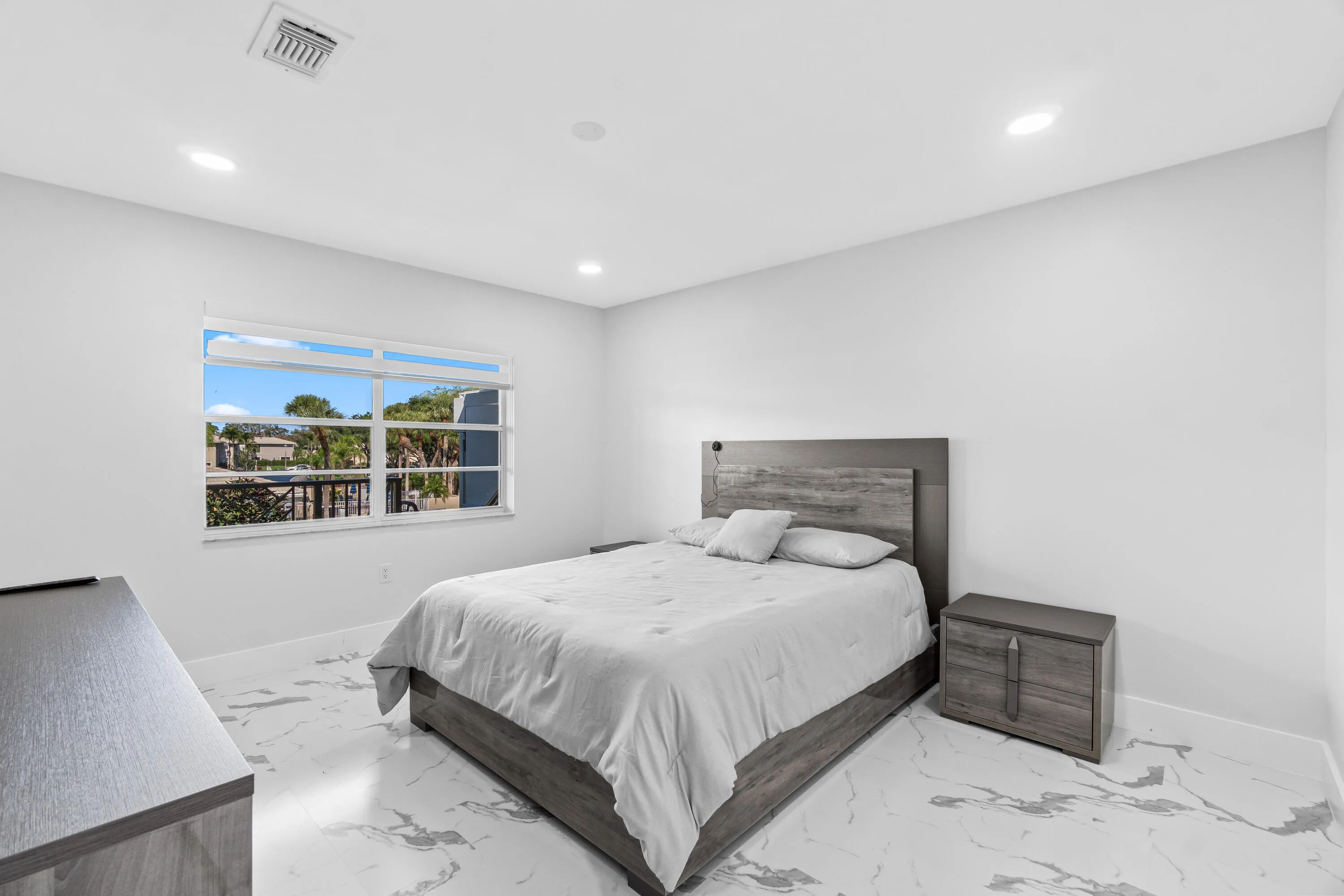 018-6StratfordDrive-D-BoyntonBeach-FL-33