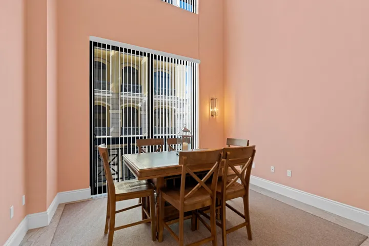 228 1st Floor Dining