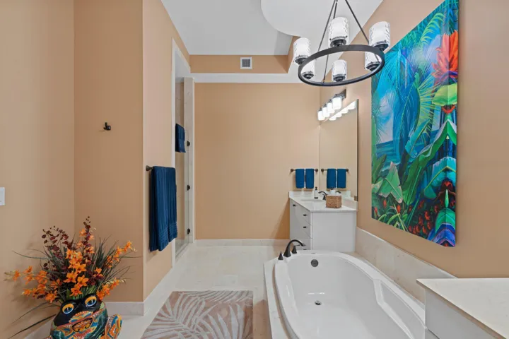 228 Master EnSuite Bathroom