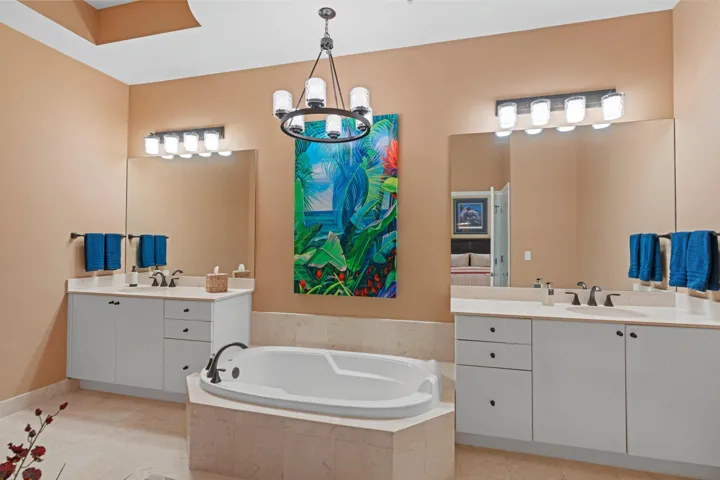 228 Master EnSuite Bathroom