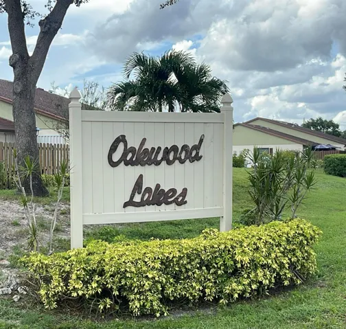 OAKWOOK LAKES