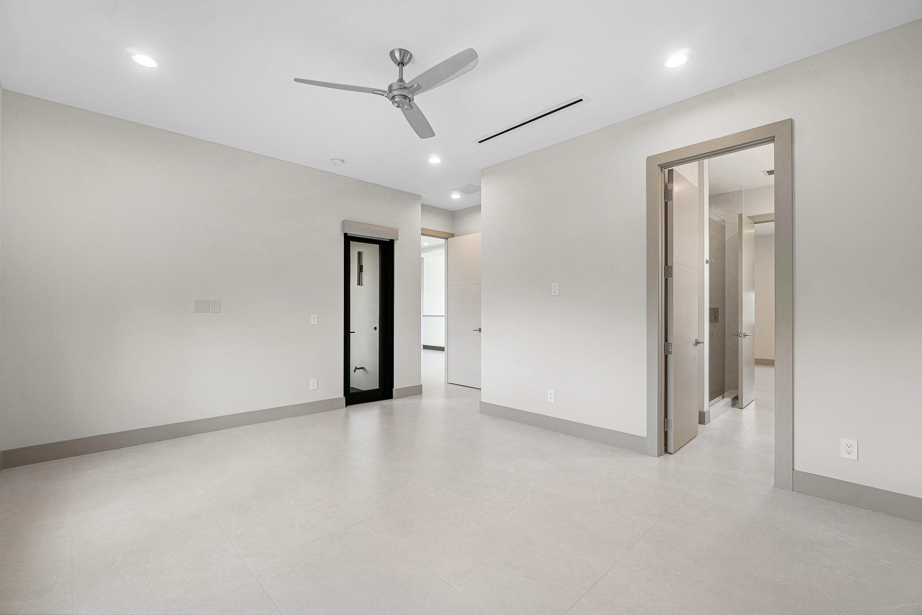 Property photo 73