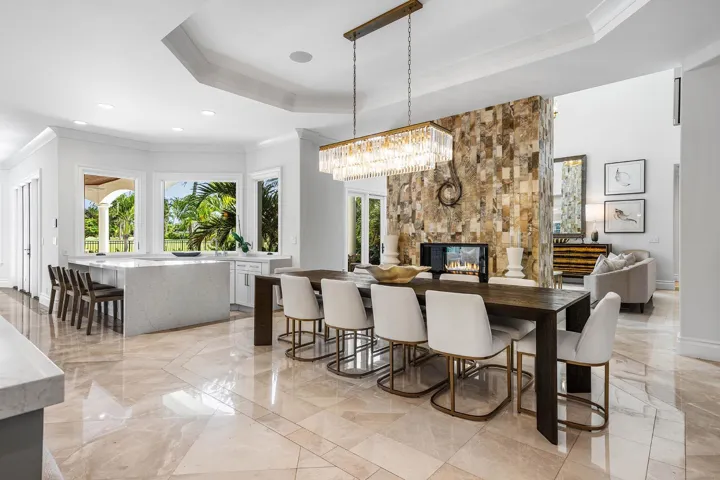 121_Royal_Palm_Way_12