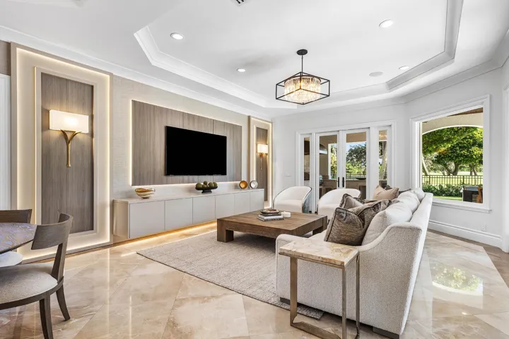 121_Royal_Palm_Way_20