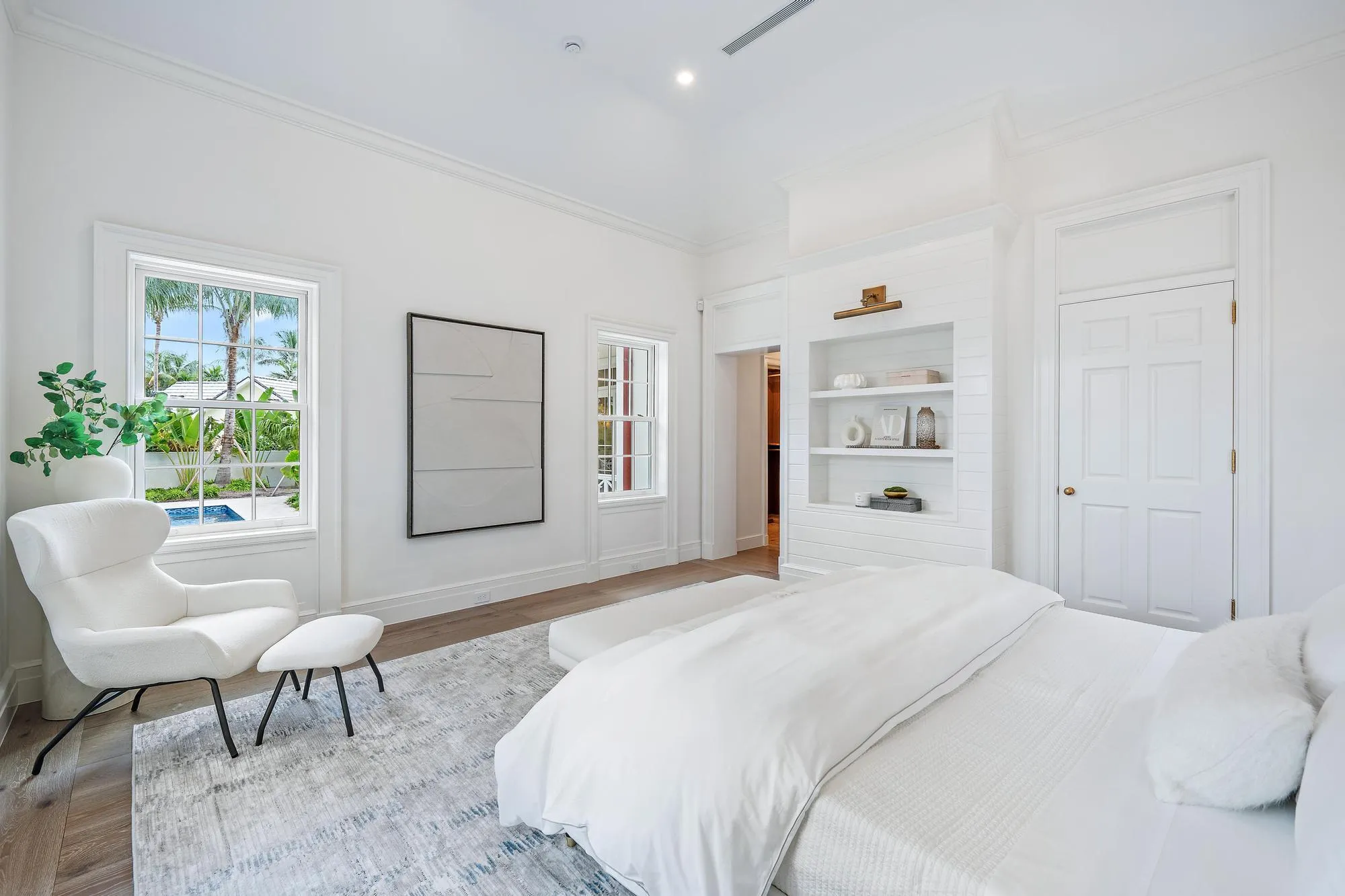 269 Jamaica Ln-9