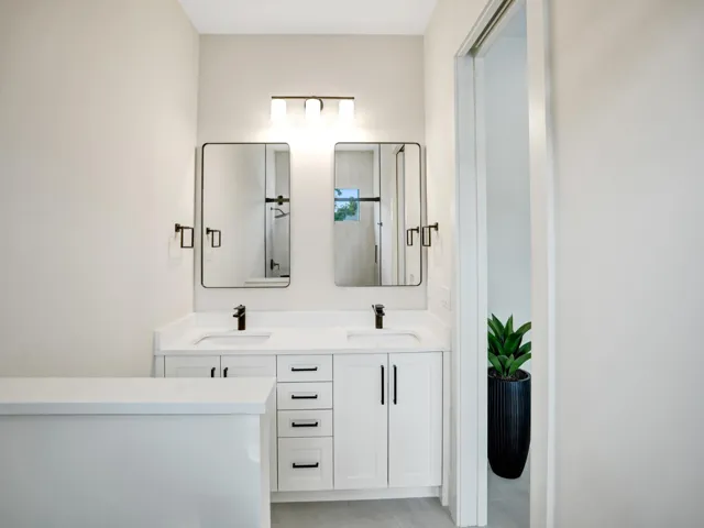 Ensuite #4