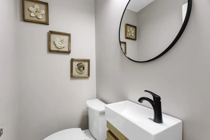 Powder Room