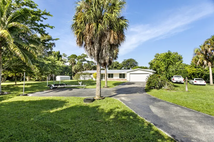 Abundant Parking RV, Boat, Trailer. NO HOA
