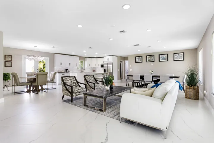 32x32 Porcelain Tile