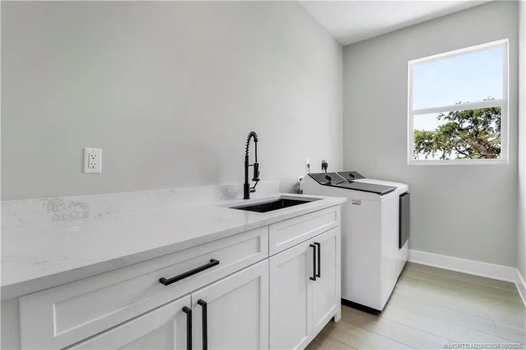 Property photo 54