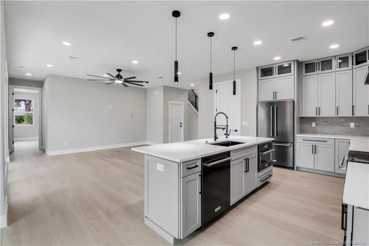 Virtual Staging