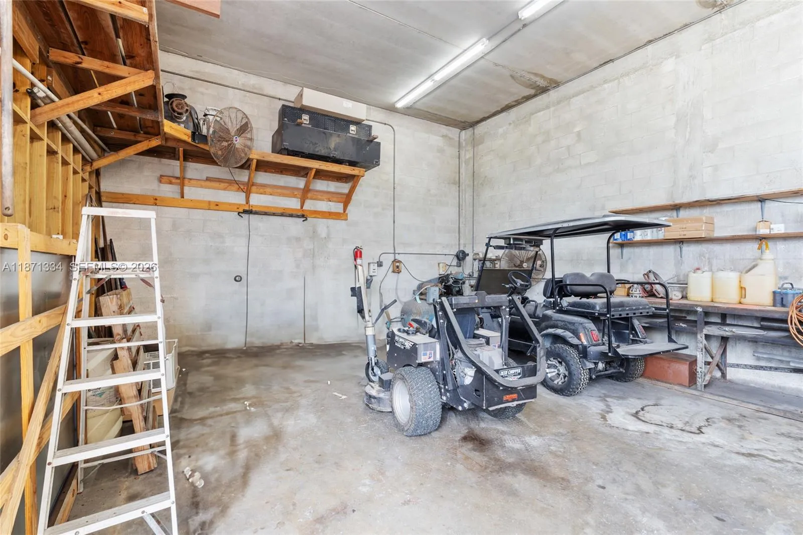 Property photo 28