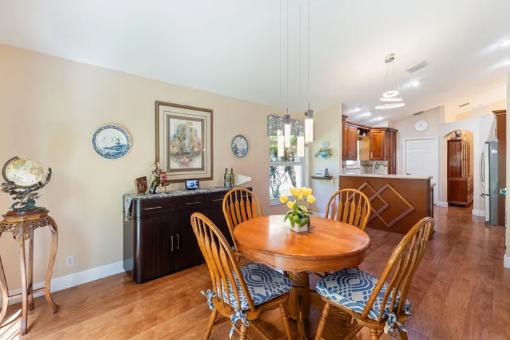 7296 Falls Road E Boynton Beach FL-119 (