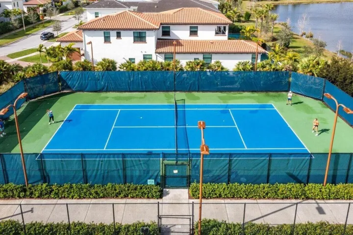Alton - Courts 2