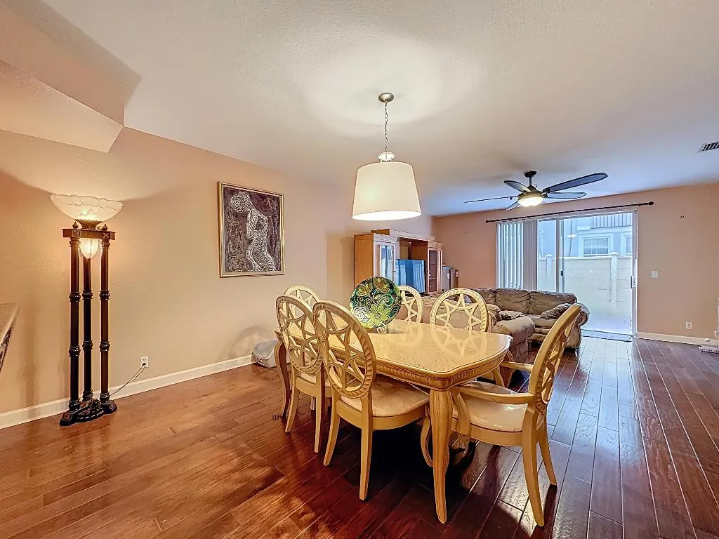 312 Bayfront Drive-35