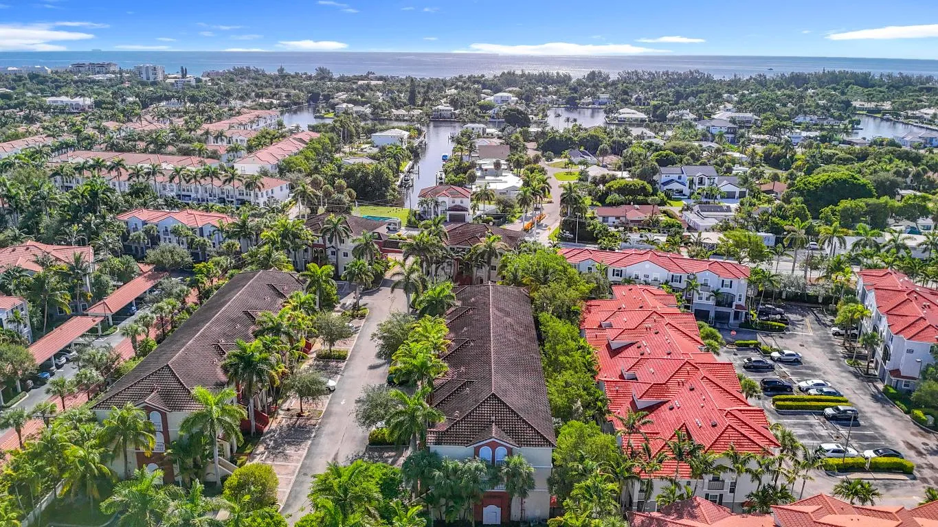 312 Bayfront Drive-82