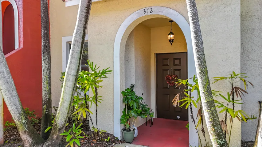312 Bayfront Drive-16