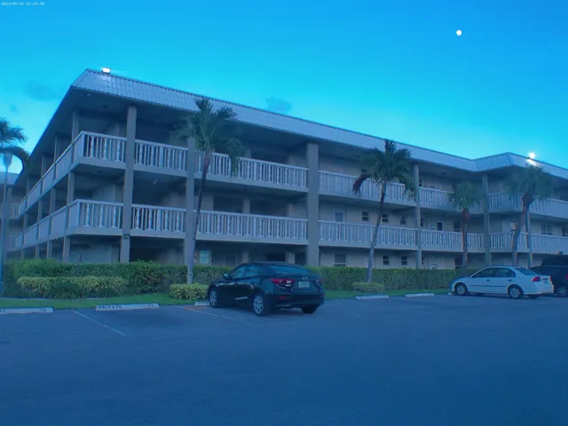 1000286469