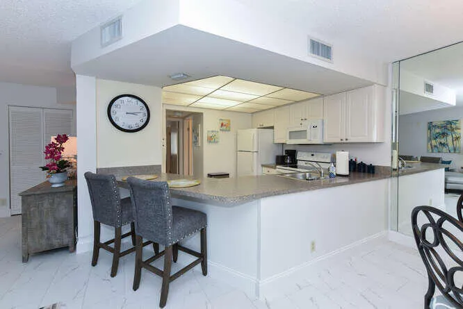 1605 US Rte 1 B105 Jupiter FL-small-010-