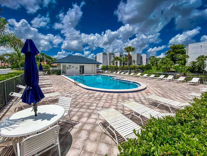1605 US Rte 1 B105 Jupiter FL-small-033-
