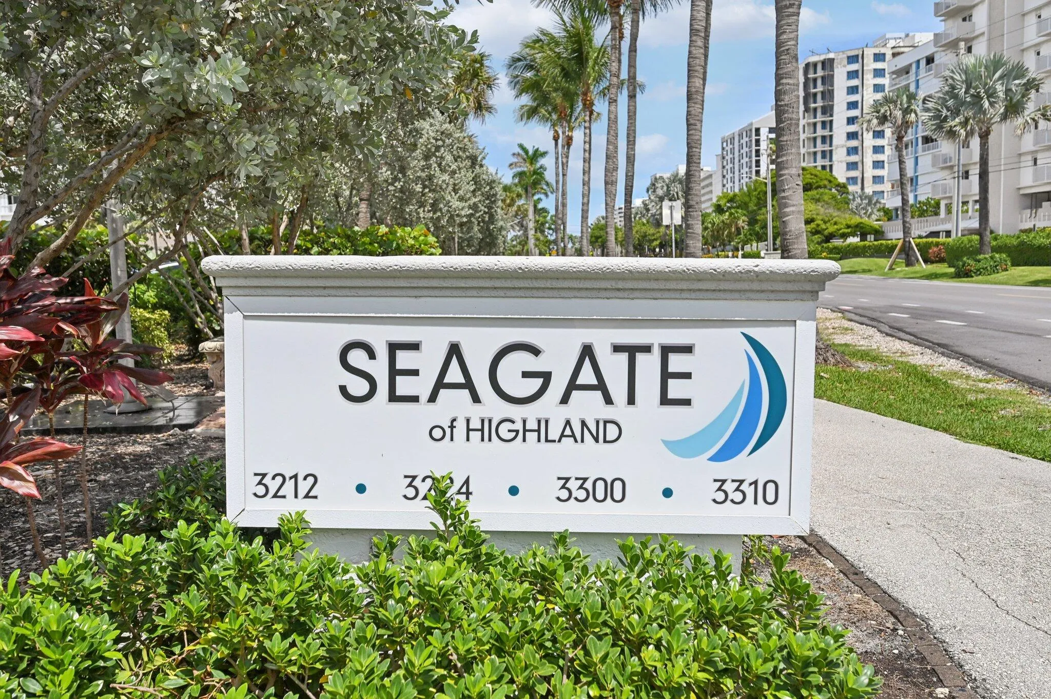 Seagate of Highland