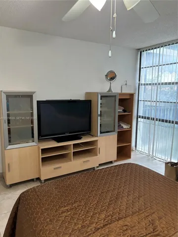 BEDROOM ON THE 1ST FLOOR