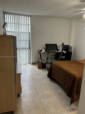 BEDROOM ON THE 1ST FLOOR