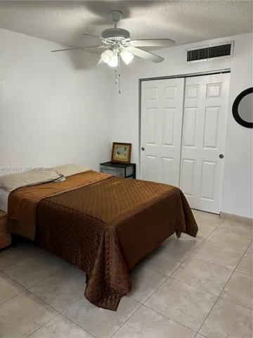 BEDROOM ON THE 1ST FLOOR