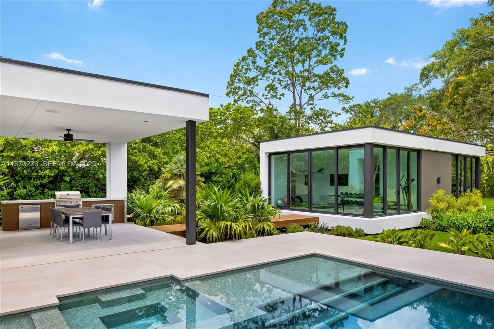Property photo 61
