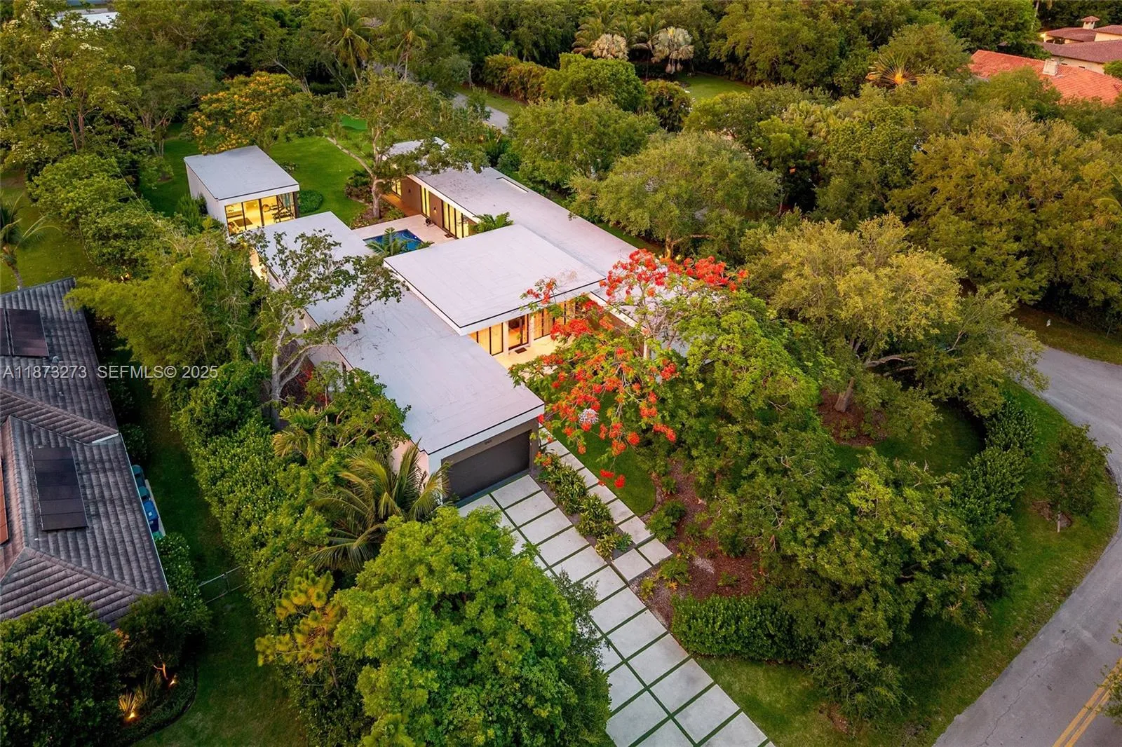 Property photo 90