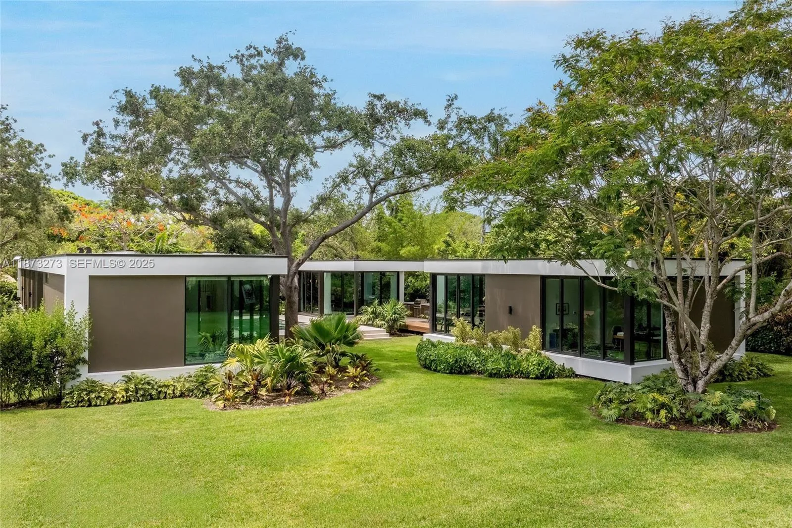 Property photo 86