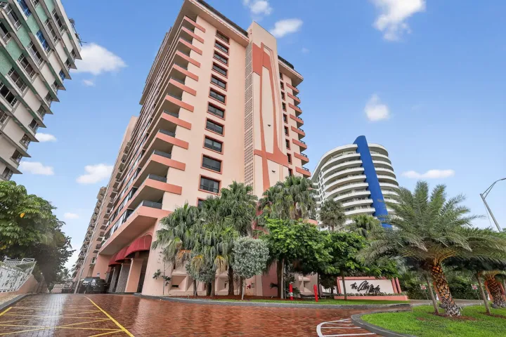 26-web-or-mls-041_8H3A3476