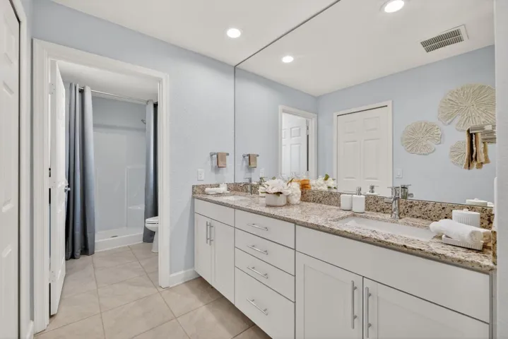 Master Bathroom 2