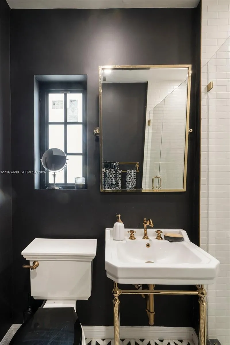 Property photo 129