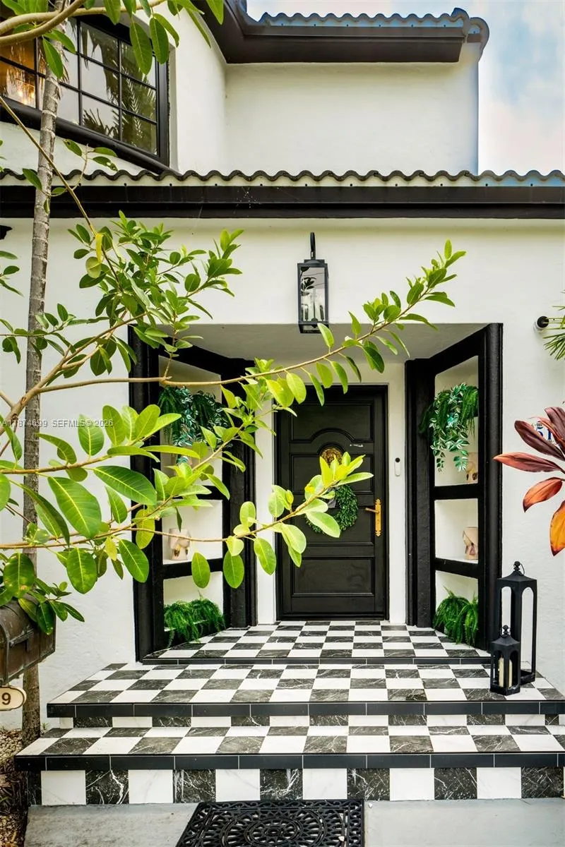 Property photo 78