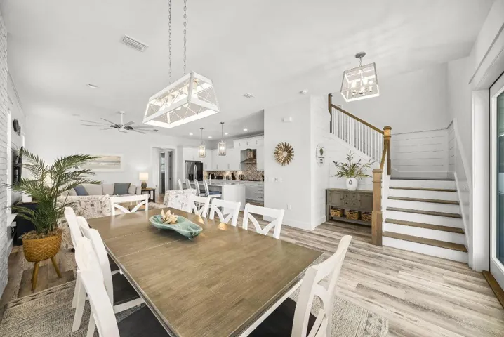 8-web-or-mls-19914 Front Beach Rd-08