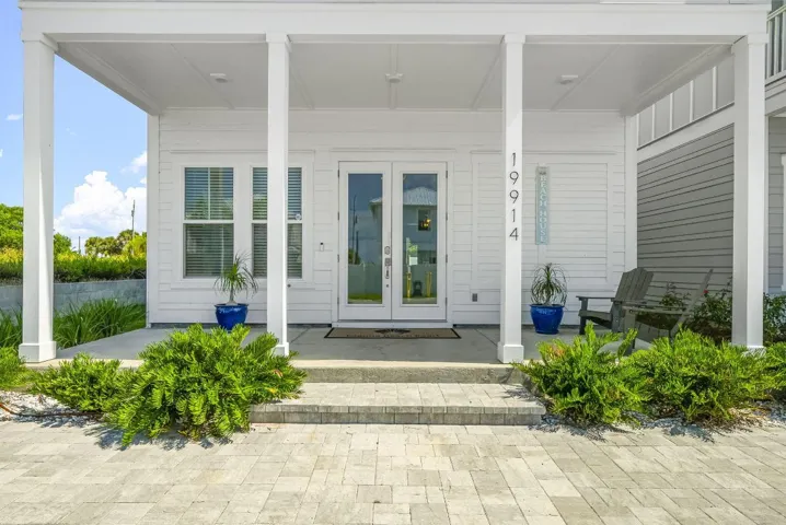 5-web-or-mls-19914 Front Beach Rd-05