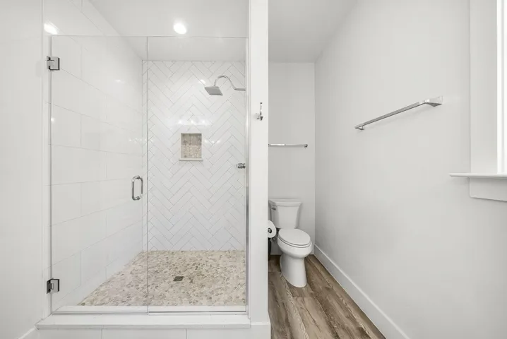 2nd Floor Master Bath