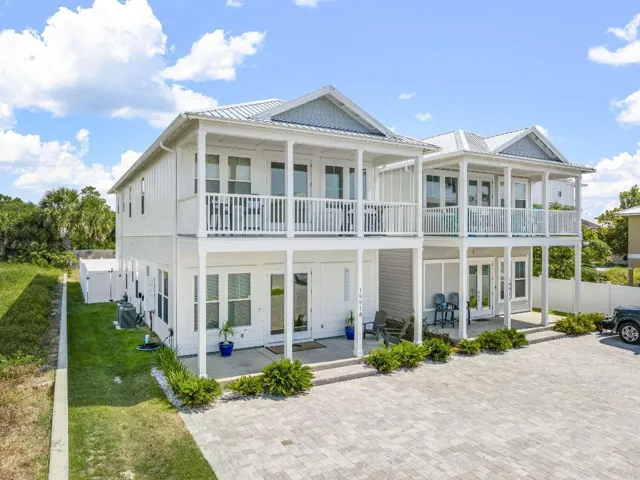 2-web-or-mls-19914 Front Beach Rd-02