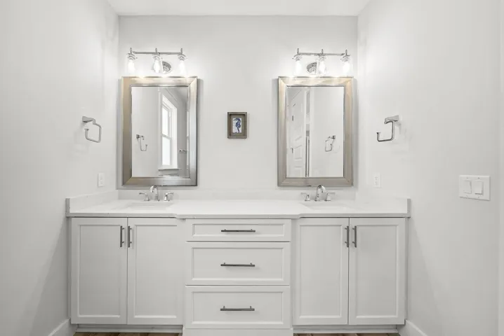 2nd Floor Master Bath