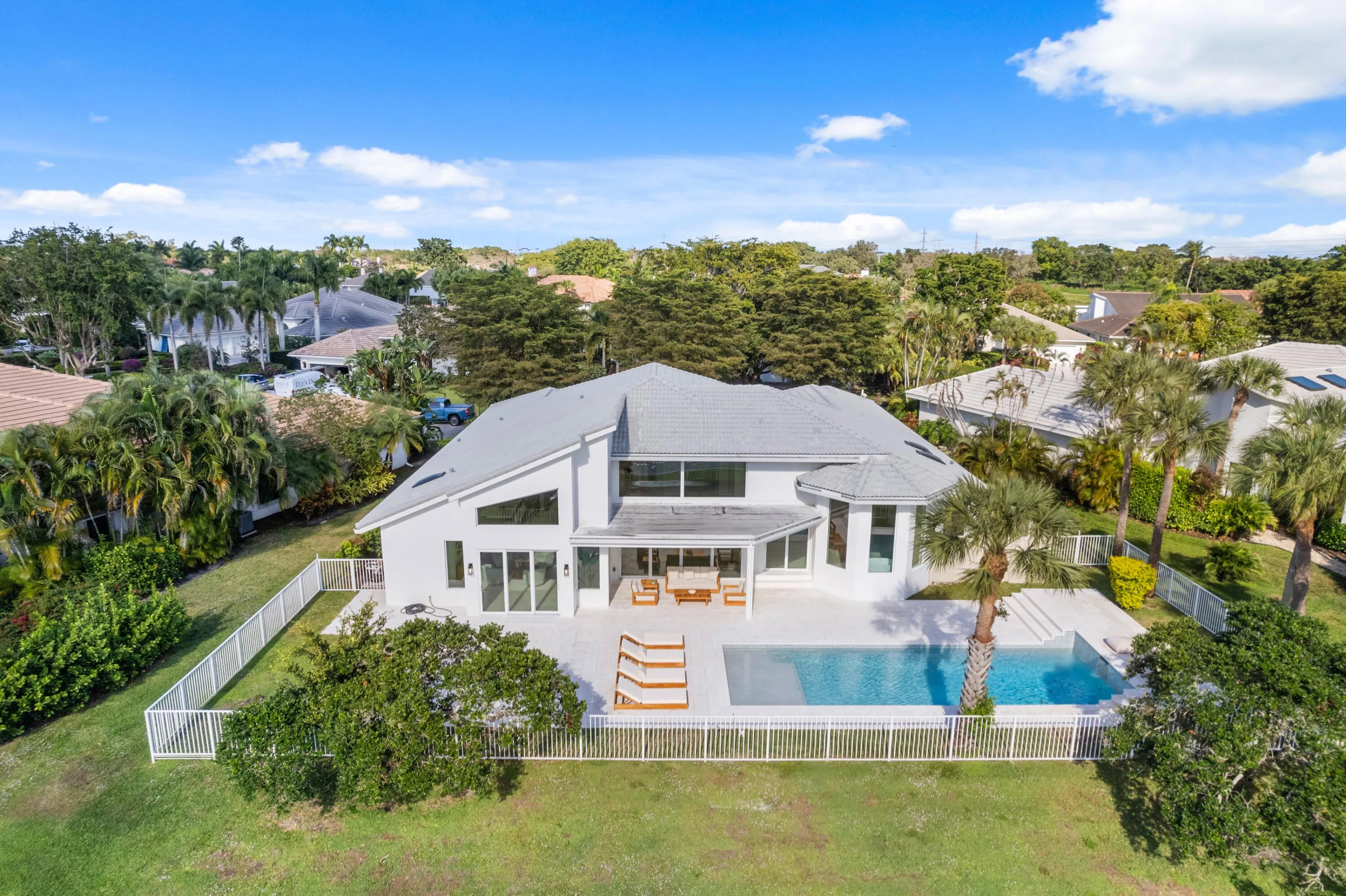 11166 Isle Brook Ct