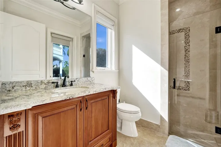 Full Bath 1st Floor