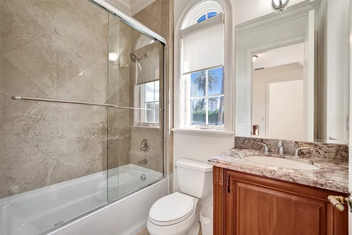 2nd Full Bath 1st Floor