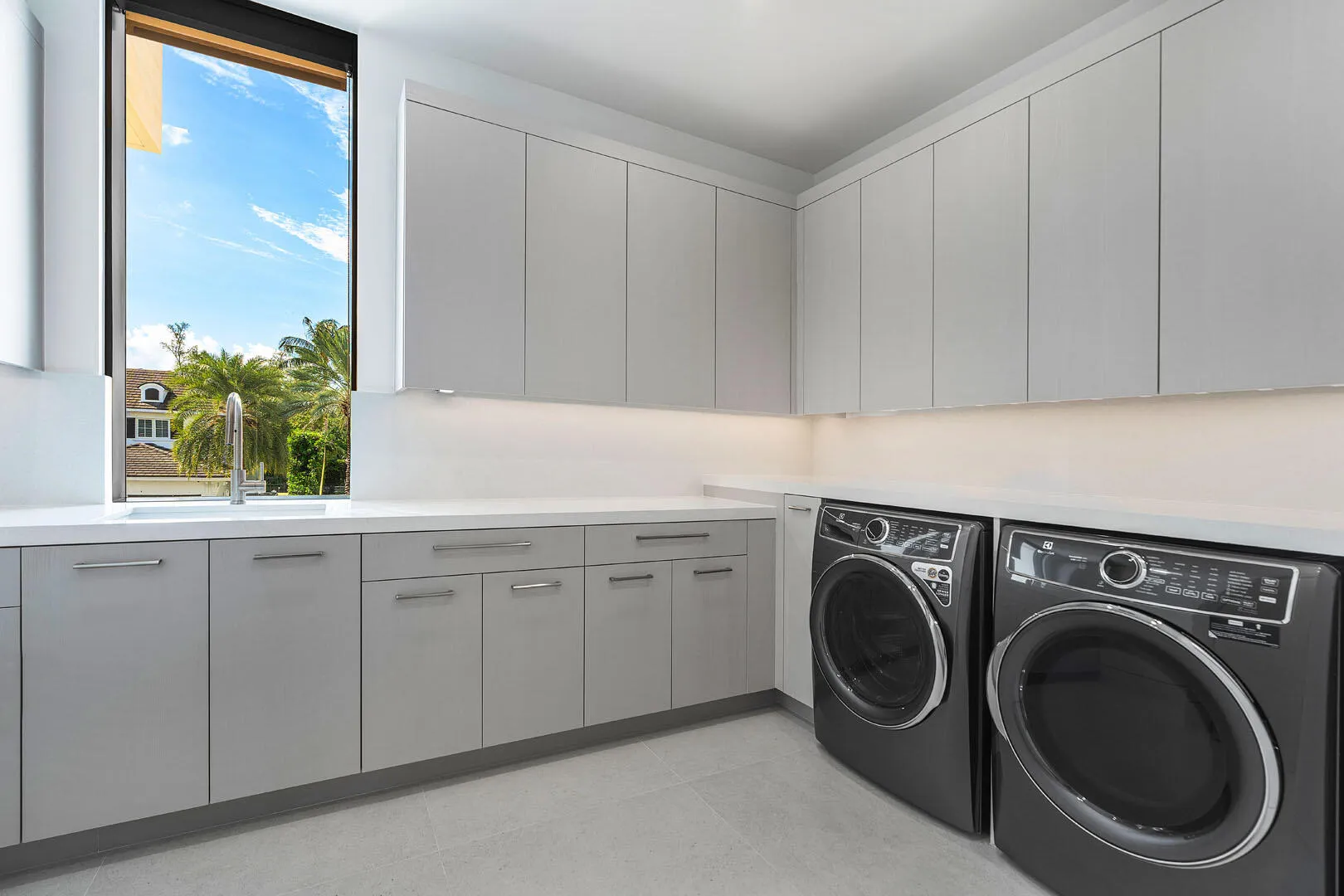 Property photo 73
