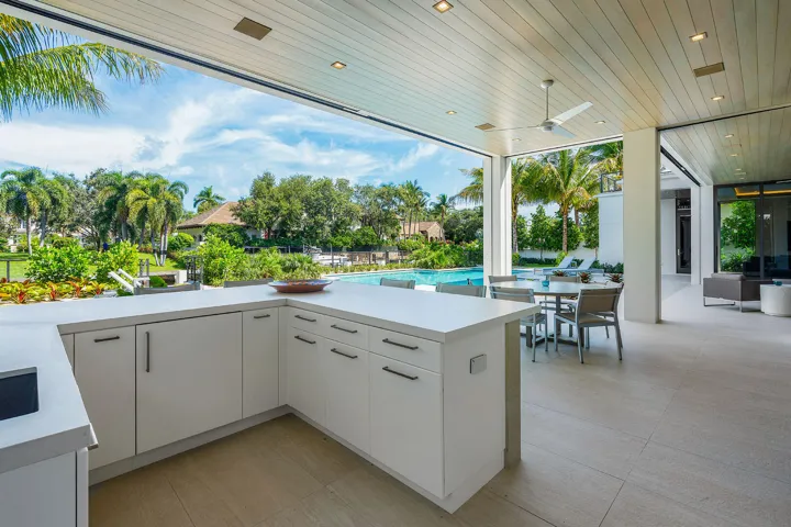 175_Alexander_Palm_Road_21