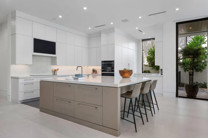 175_Alexander_Palm_Road_14