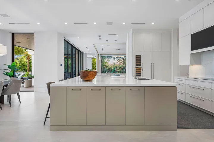 175_Alexander_Palm_Road_18