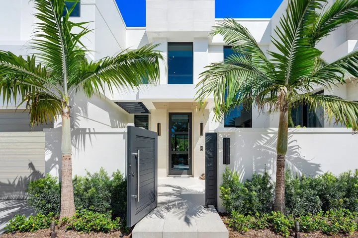 175_Alexander_Palm_Road_04