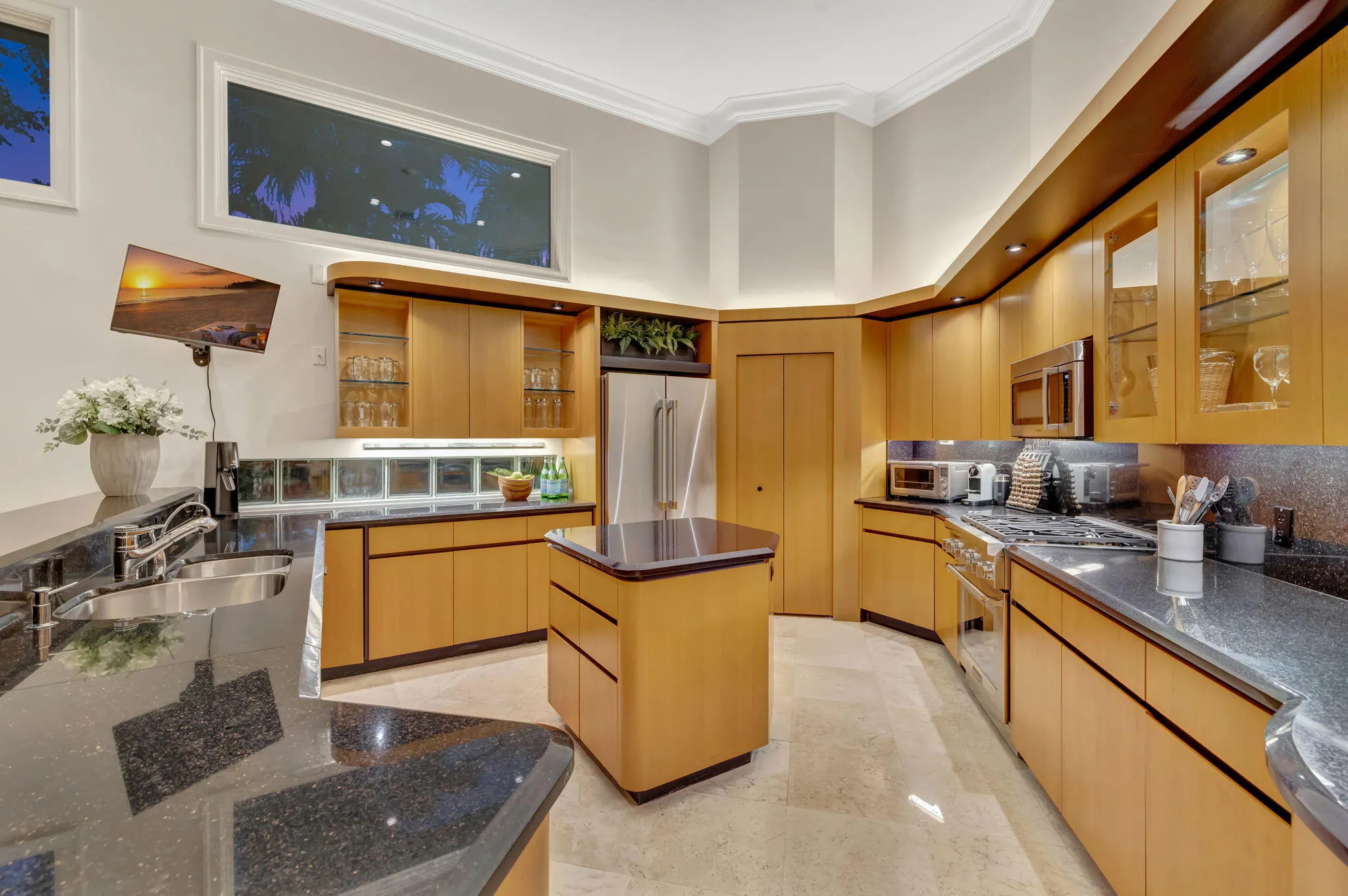 Property photo 73