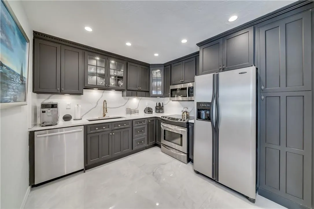Open kitchen